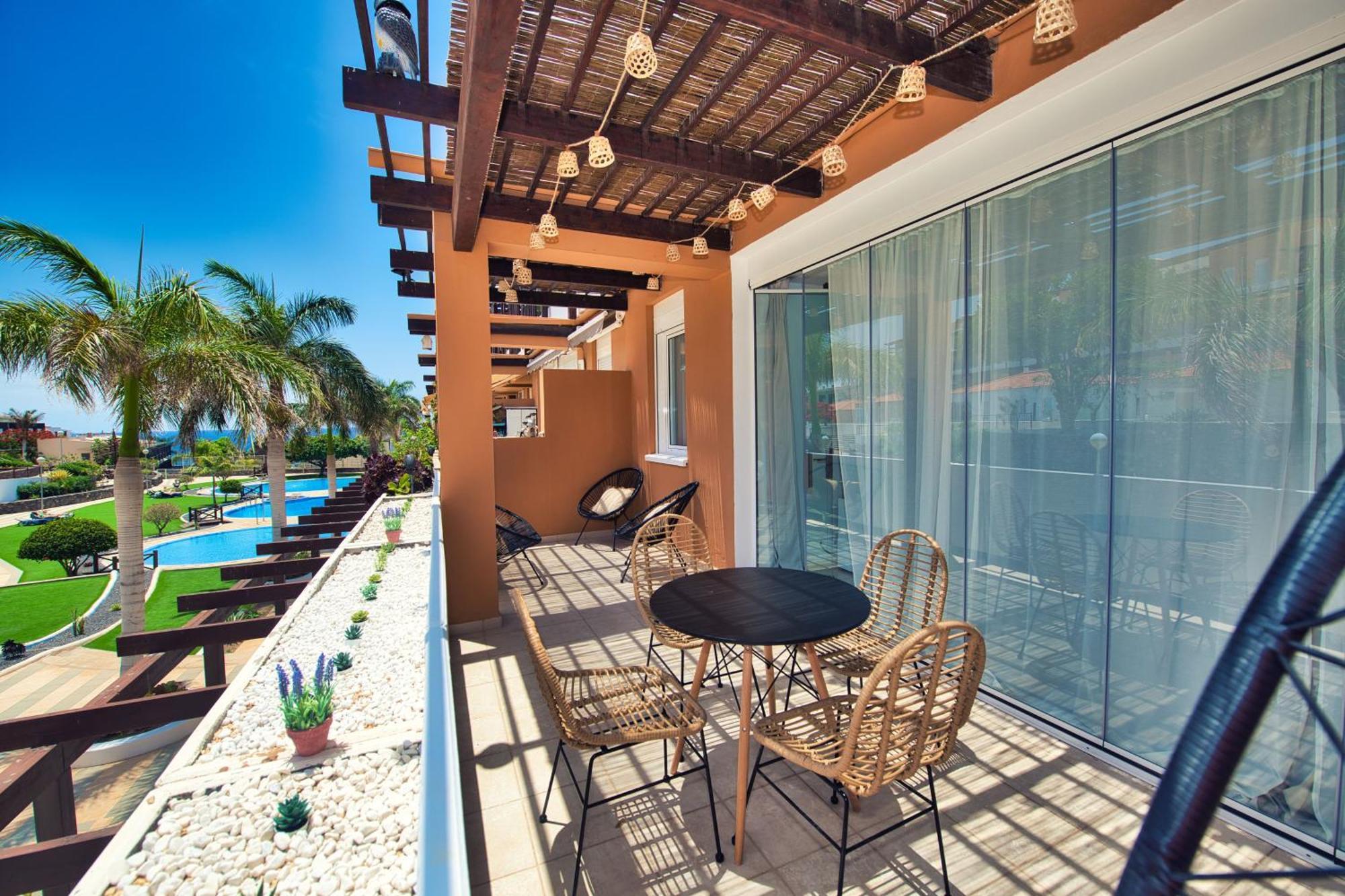Ocean View Perfect Sunset Apartment, 4 Rooms 137M2, Wifi & Bbq San Miguel de Abona Kültér fotó